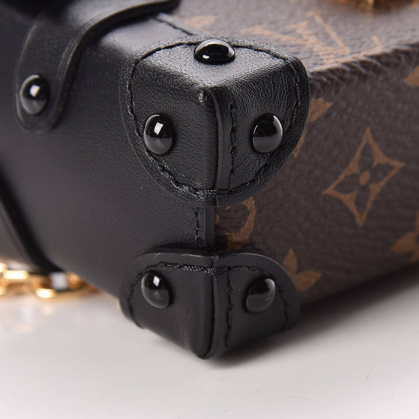 Monogram Essential Trunk NM Black