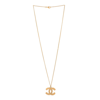 Chanel Metal CC Necklace Matte Gold 3 of 4