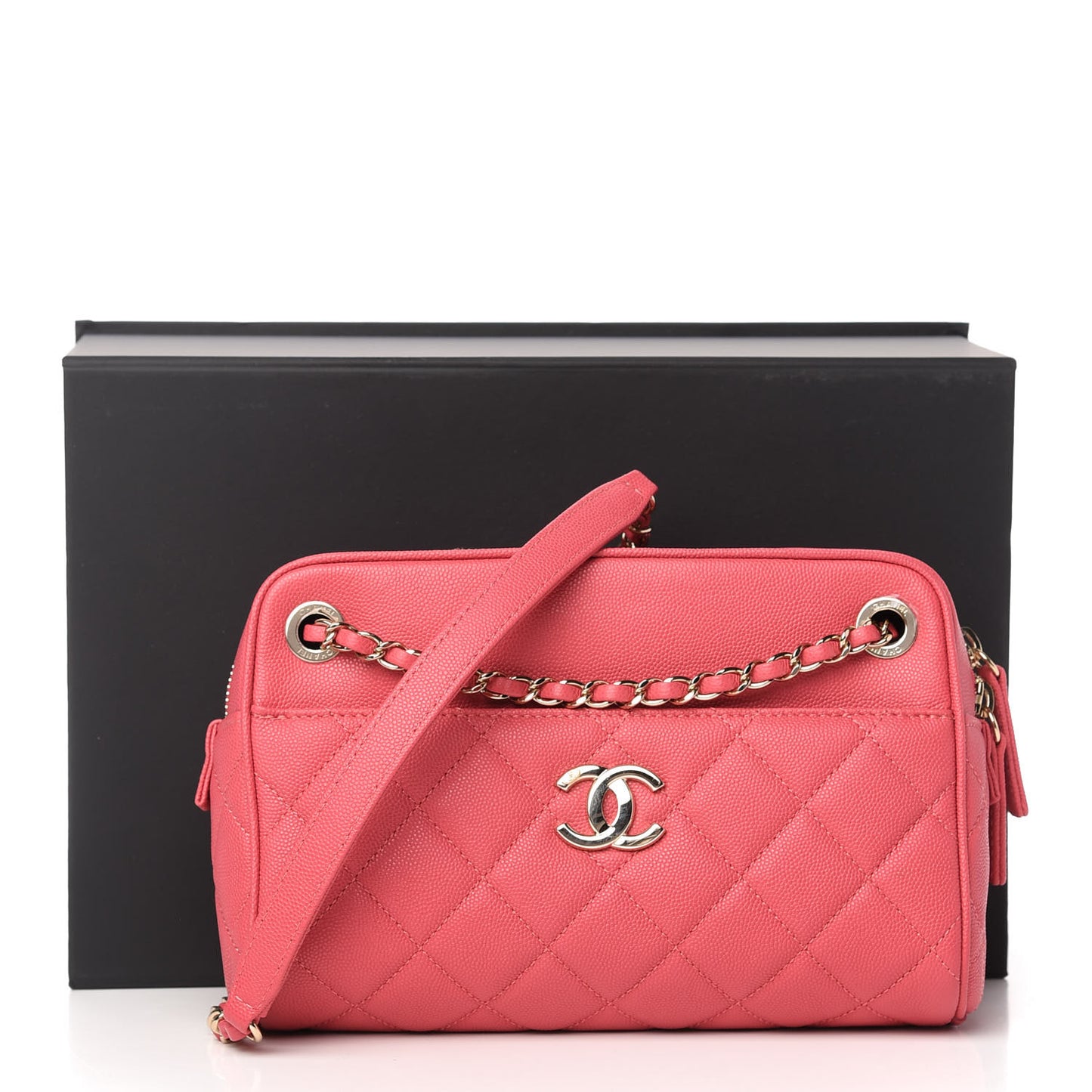 Caviar Quilted Small In & Out Camera Case Pink