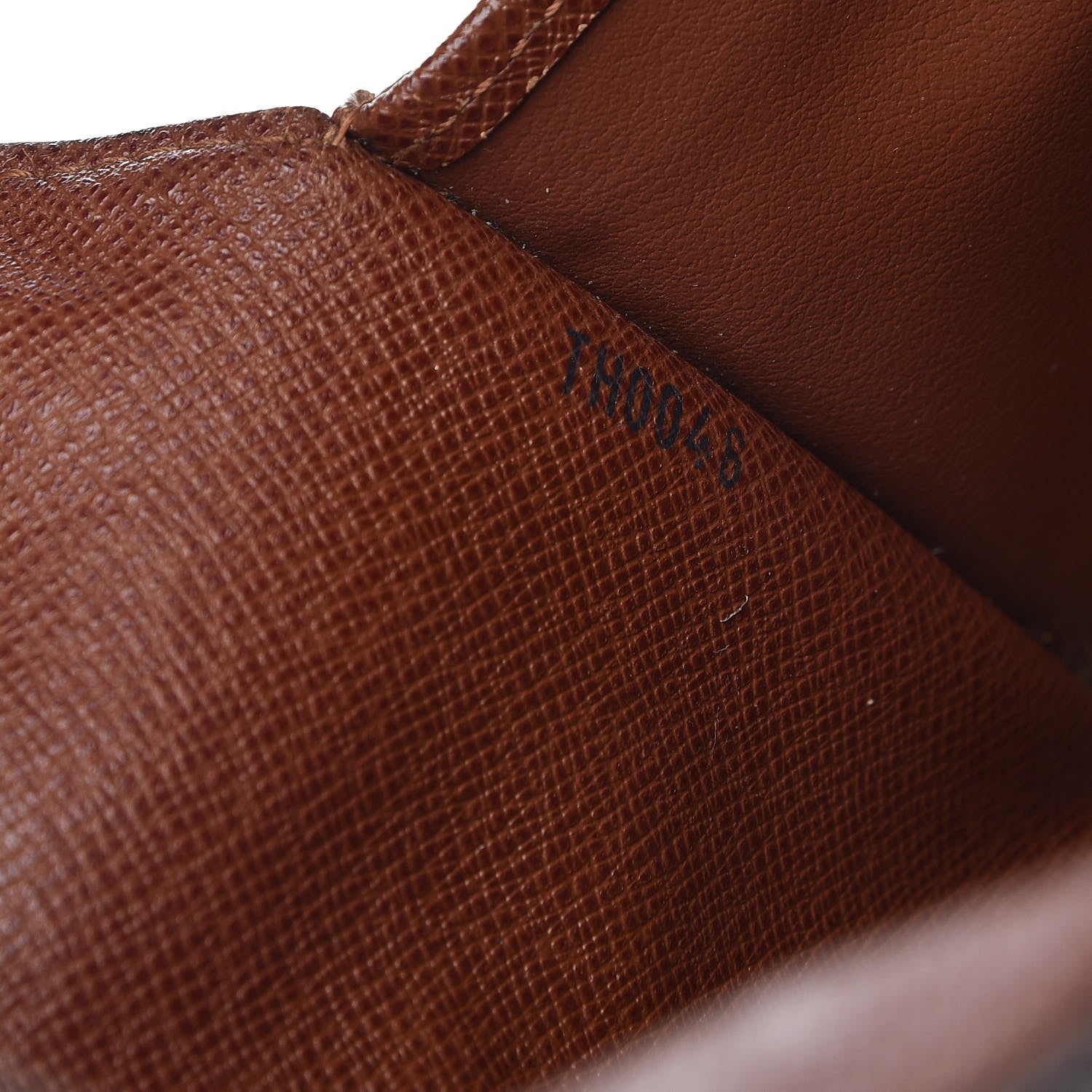 Louis Vuitton Monogram Sarah Wallet 7 of 13
