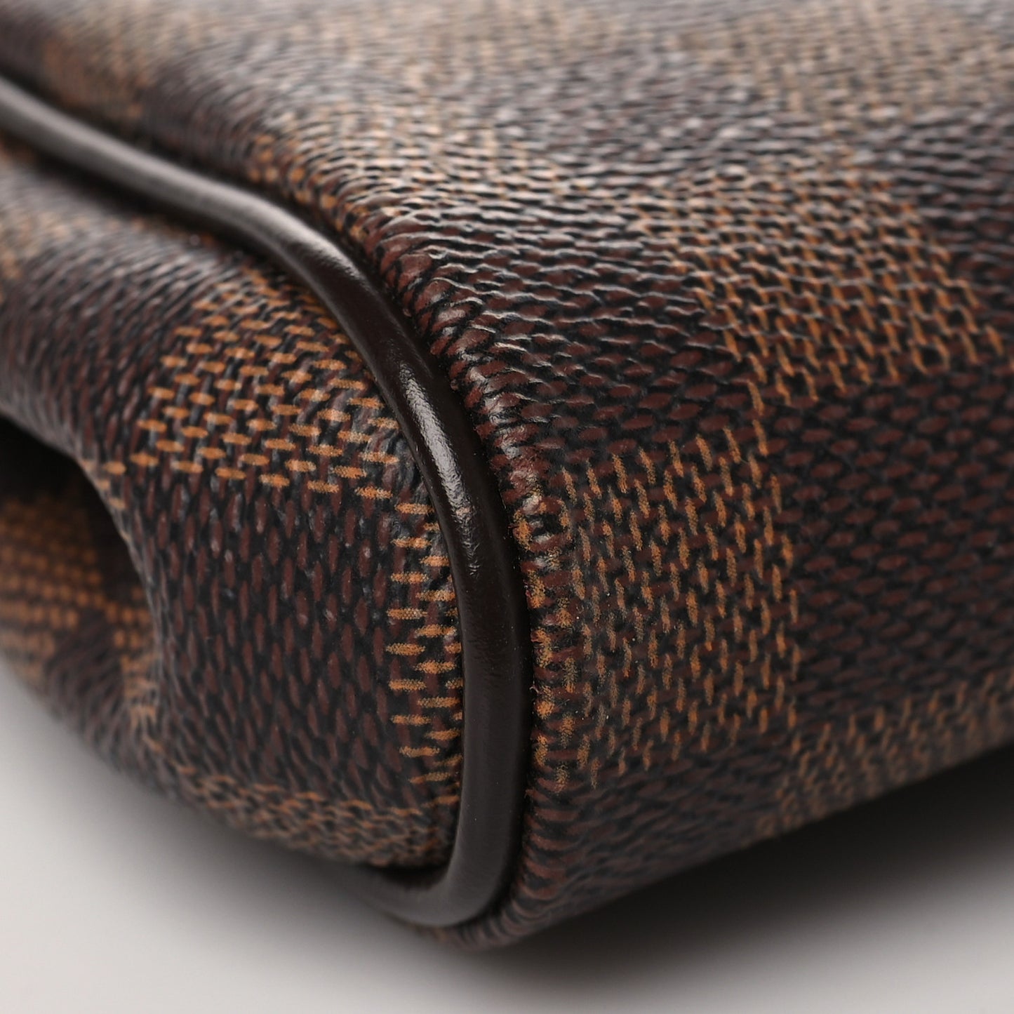 Damier Ebene Eva Clutch