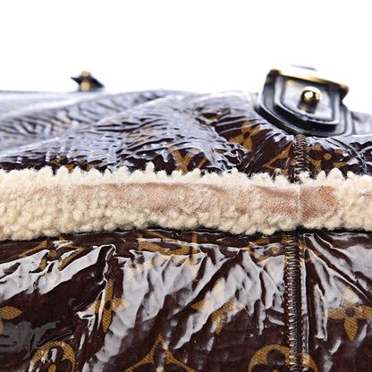 Louis Vuitton Patent Monogram Shearling Sac Thunder 12 of 18