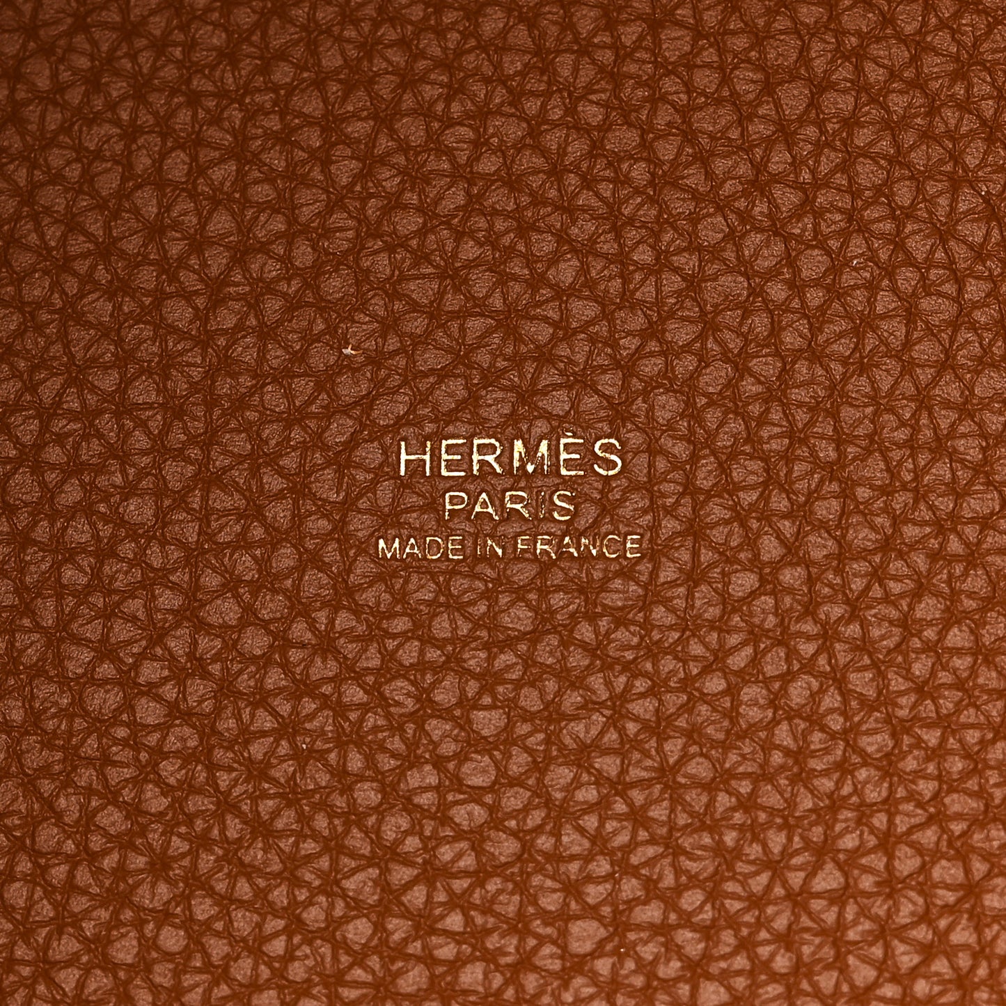 Taurillon Clemence Picotin Lock 18 PM Gold