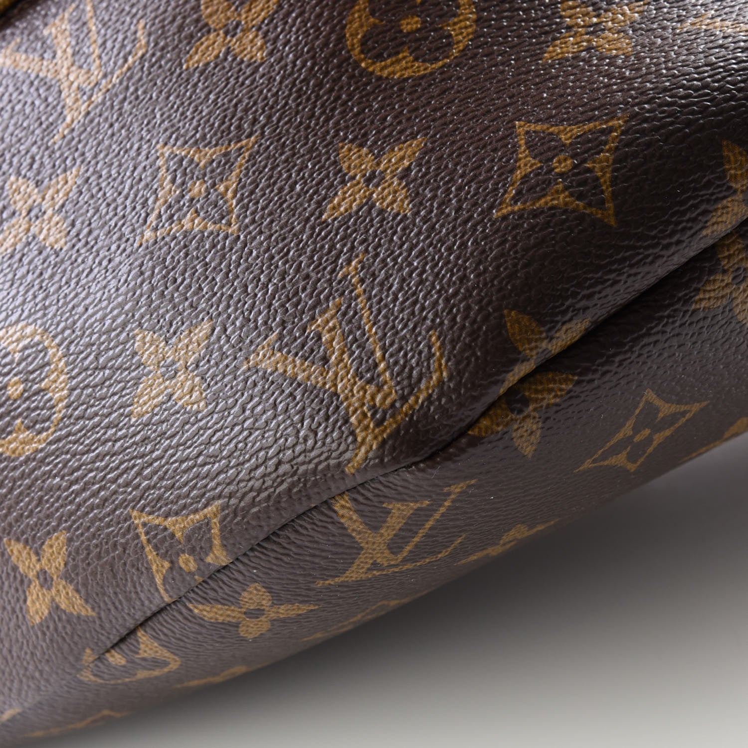 Louis Vuitton Monogram Bumbag 6 of 9