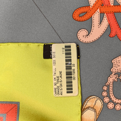 Hermes Silk Grande Tenue Scarf 90 Anis Gris Jaune 4 of 5