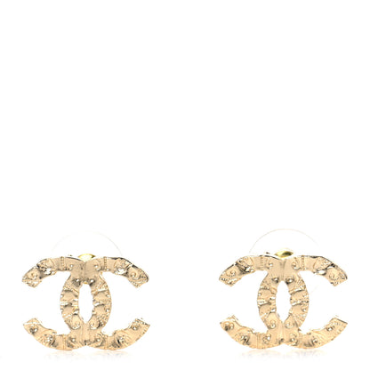 Chanel Metal Textured CC Earrings Gold 1 of 4
