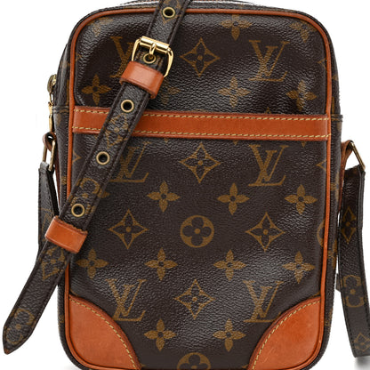 Louis Vuitton Monogram Danube 21 7 of 10