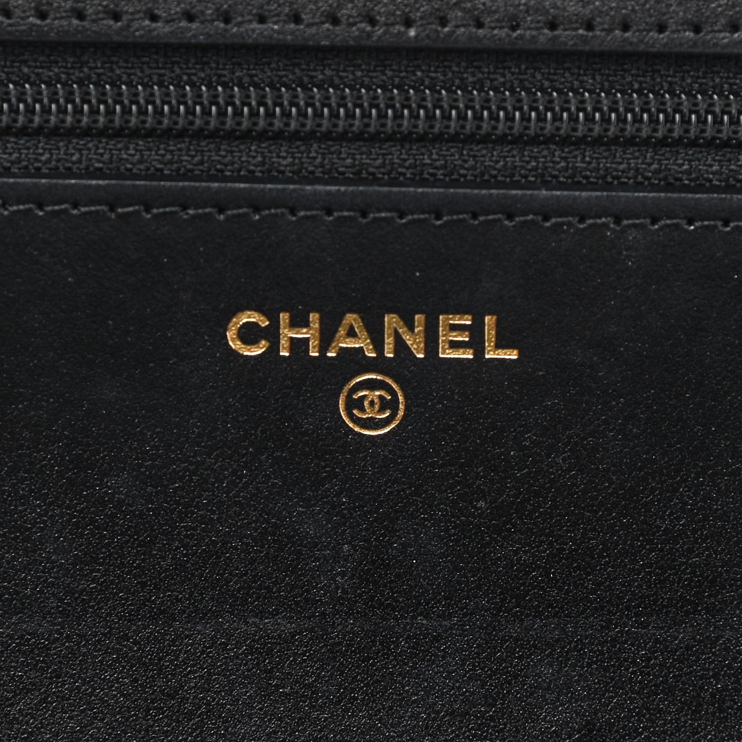 Caviar Chevron Quilted Boy Wallet On Chain WOC Black