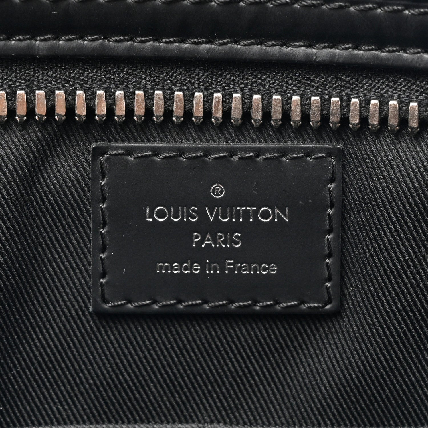 Louis Vuitton Damier Graphite Hunter Messenger 6 of 11
