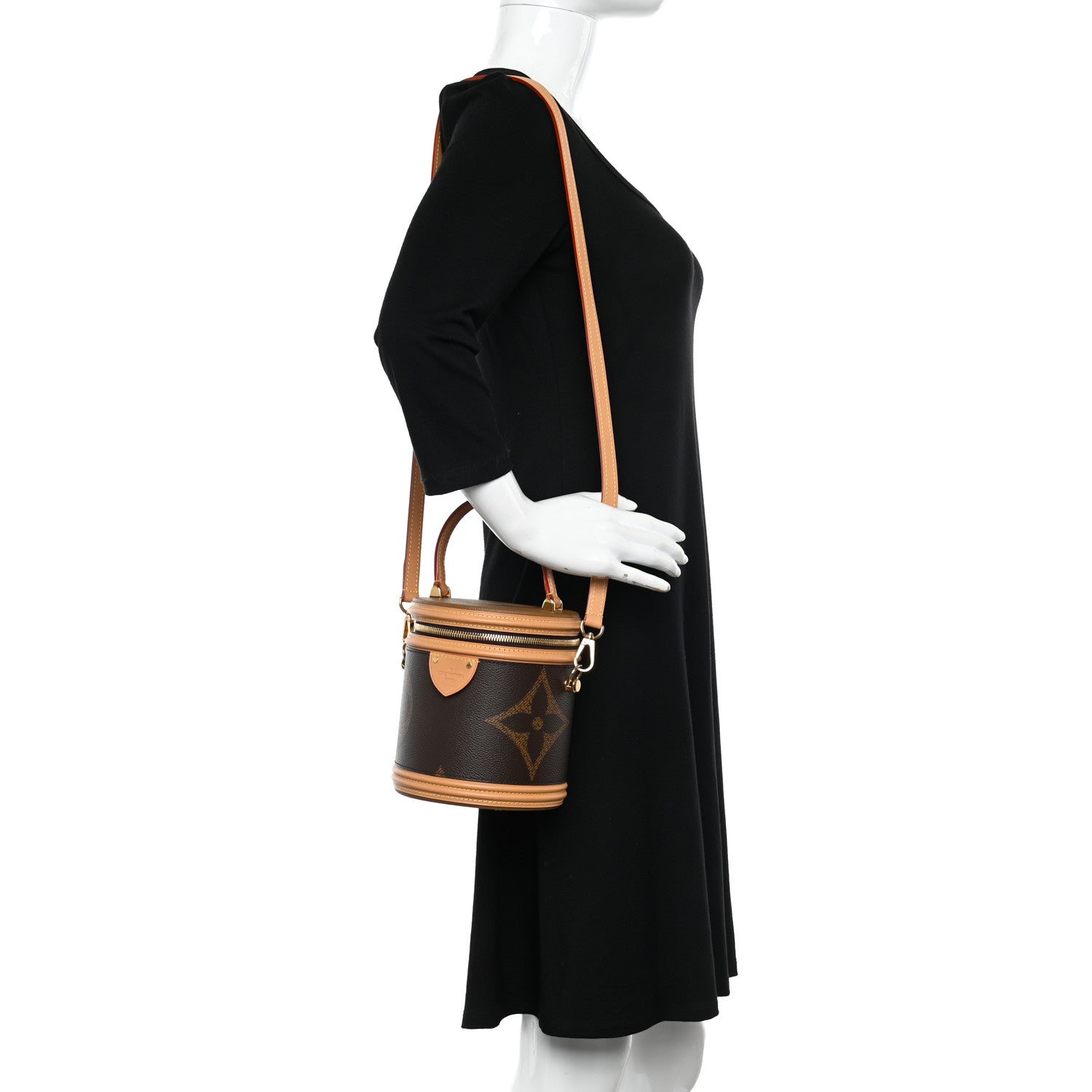 Louis Vuitton Monogram Giant Cannes 2 of 10