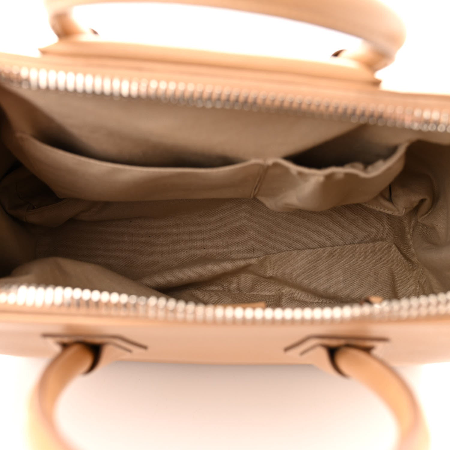 Givenchy Sugar Goatskin Medium Antigona Light Beige 5 of 12