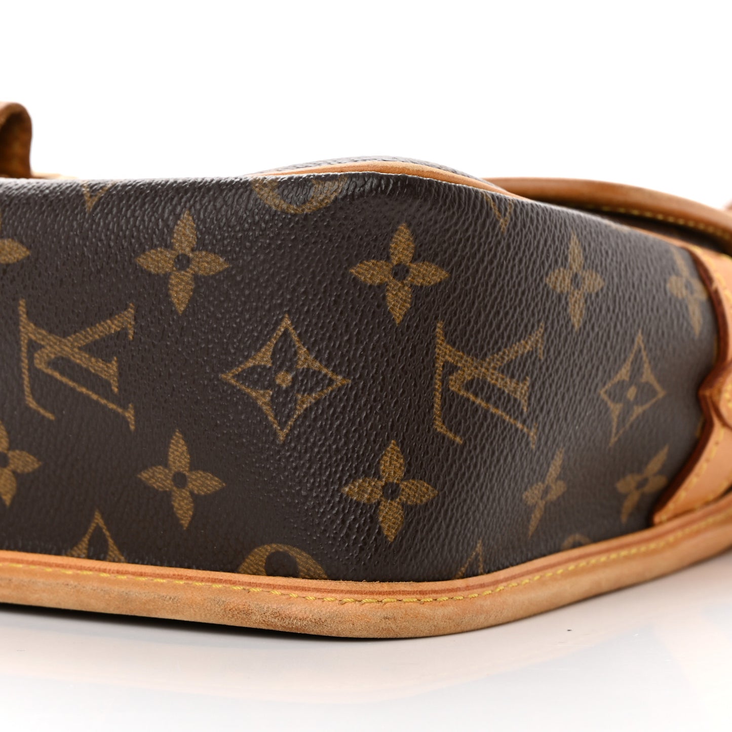 Monogram Sologne