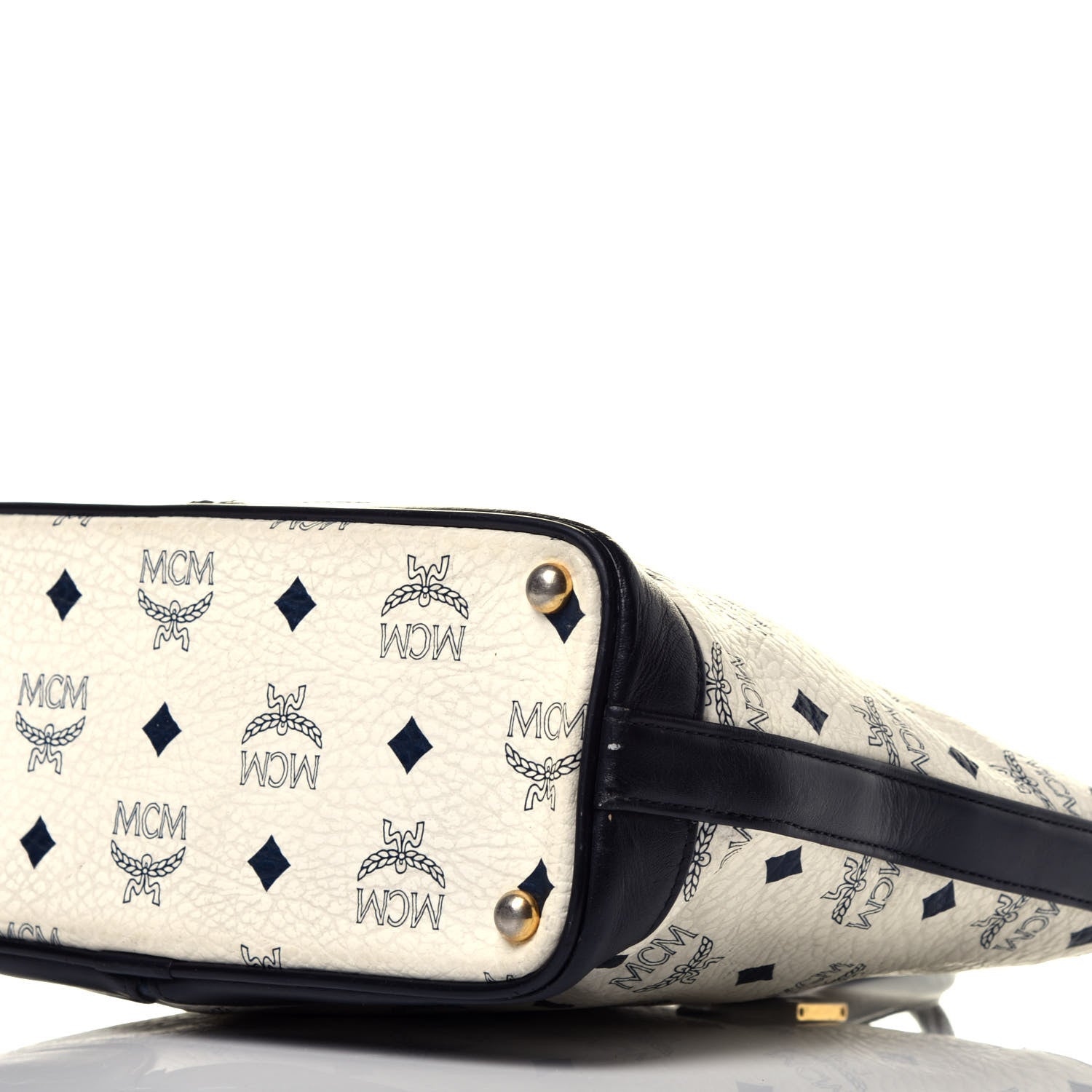 MCM Visetos Tote White 8 of 8