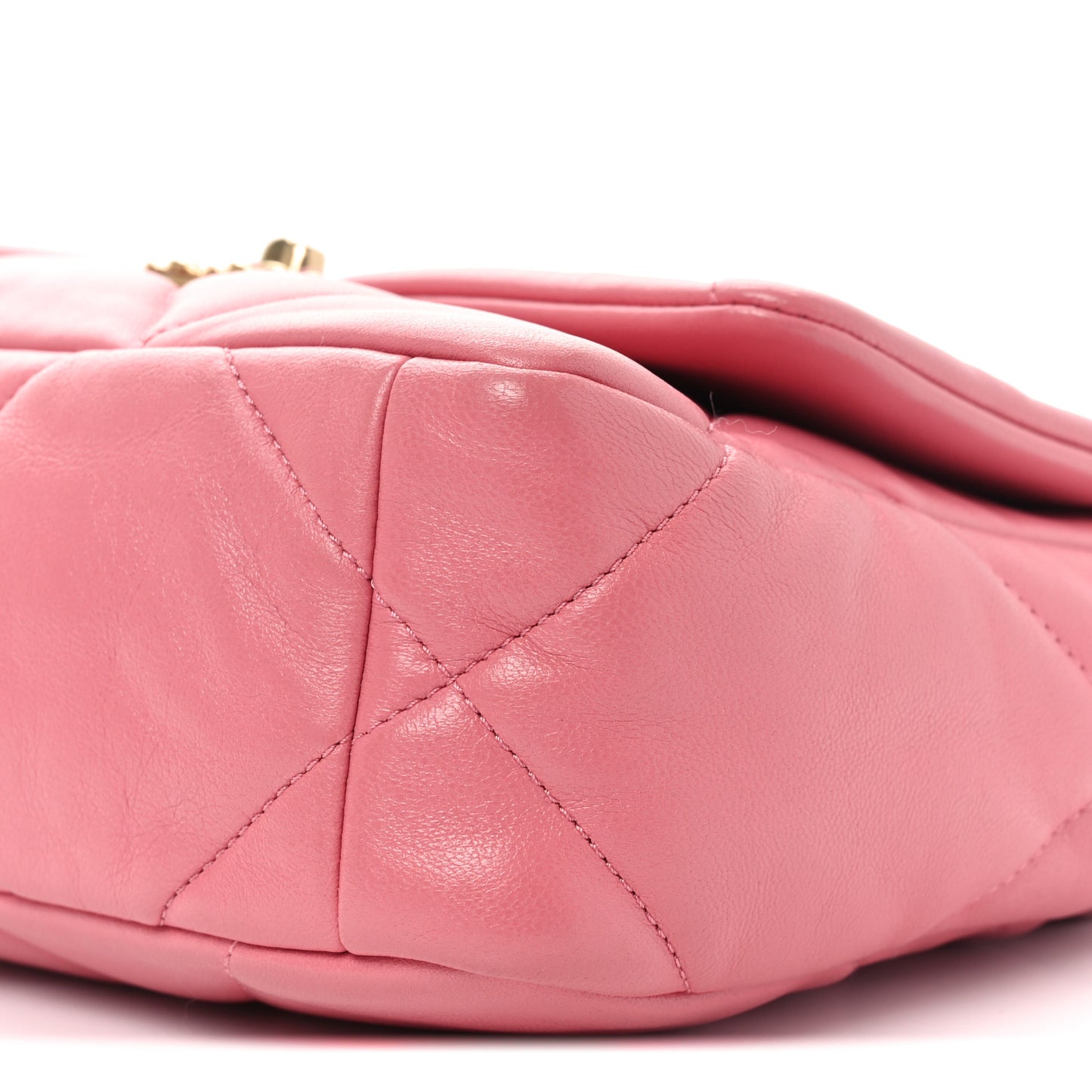 Lambskin Quilted Medium Chanel 19 Flap Pink