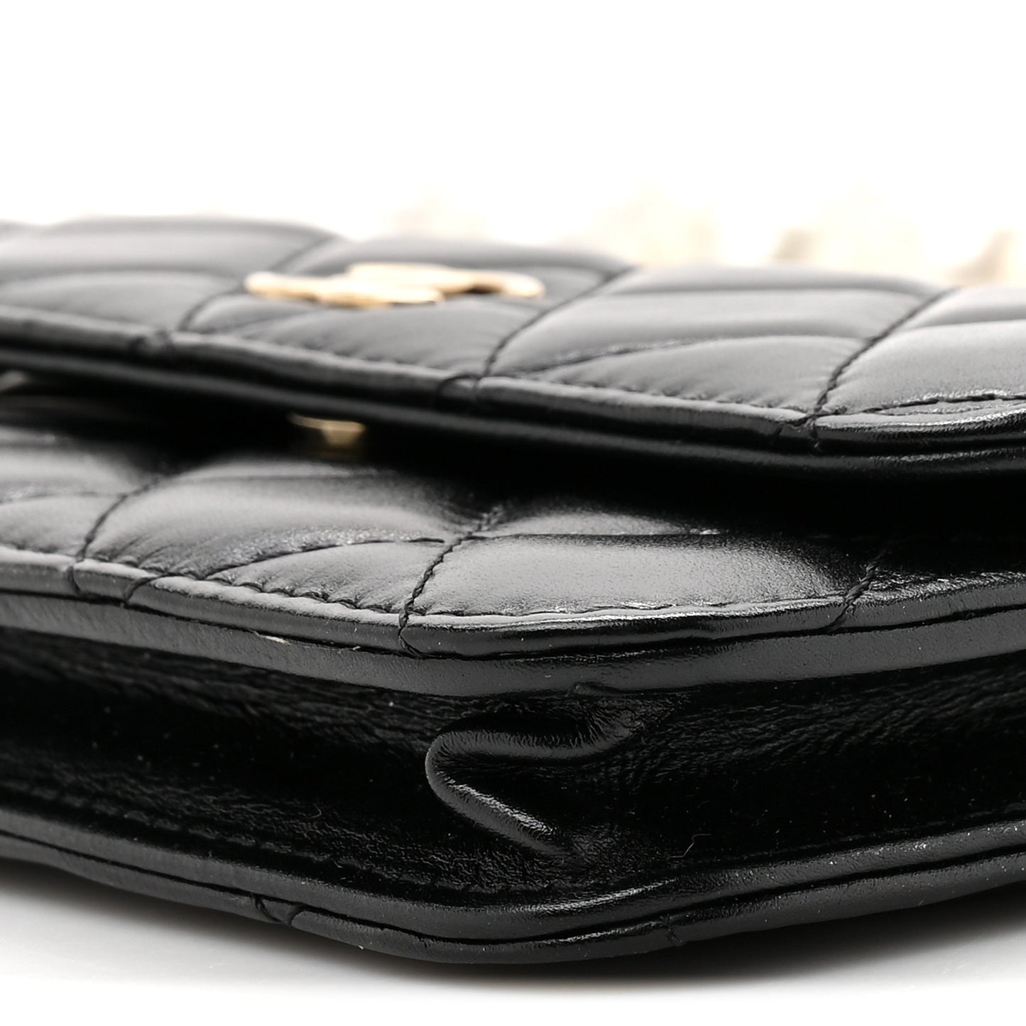 Calfskin Quilted Maxi Pearls Clutch With Chain Black