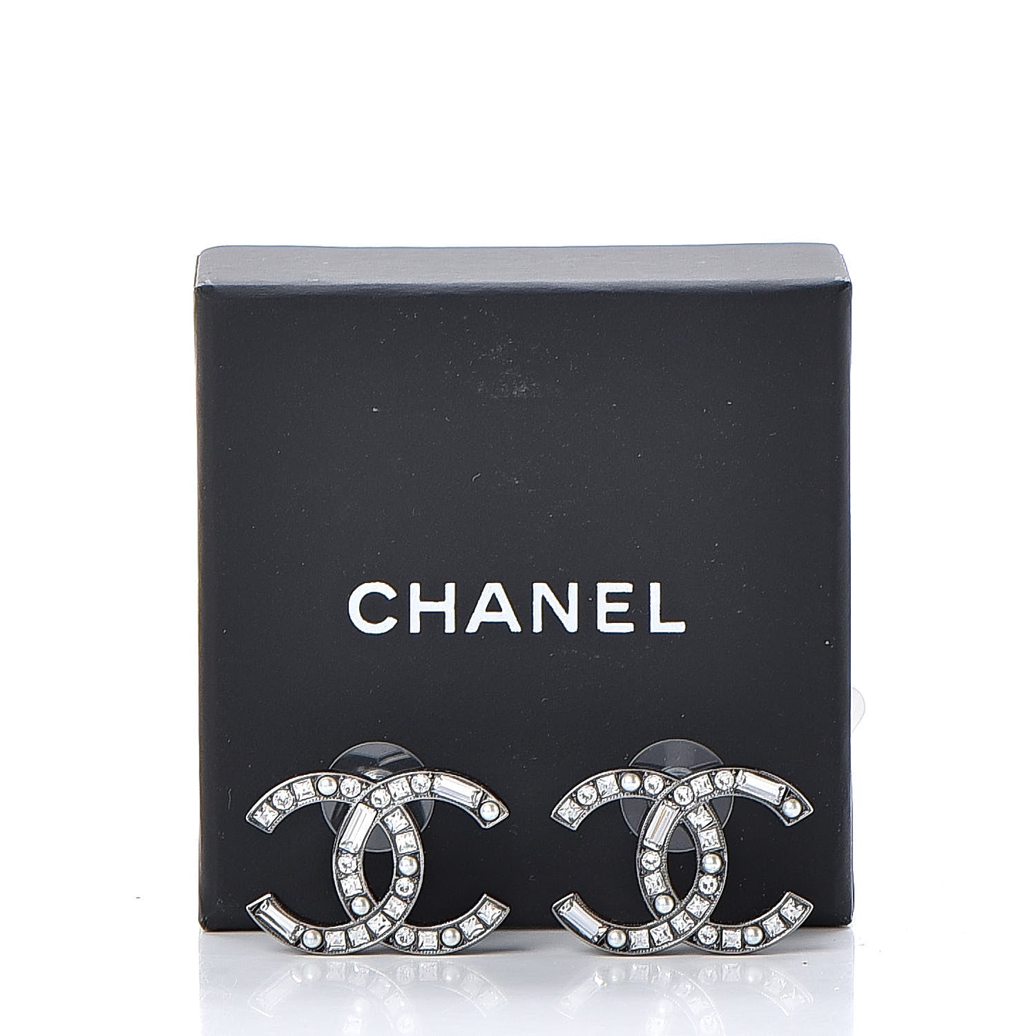 Chanel Baguette Crystal Pearl CC Bright Young Things Earrings Ruthenium 6 of 6