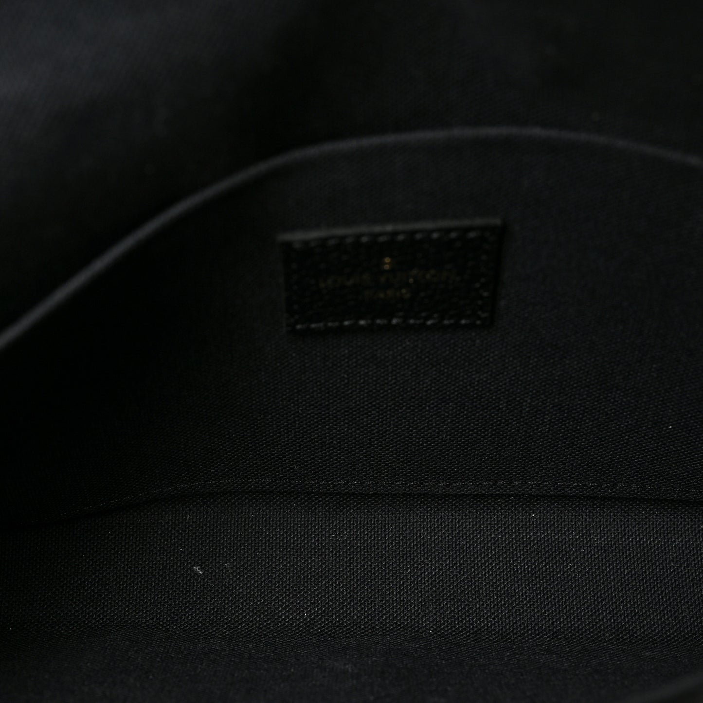 Empreinte Pochette Felicie Chain Wallet Black