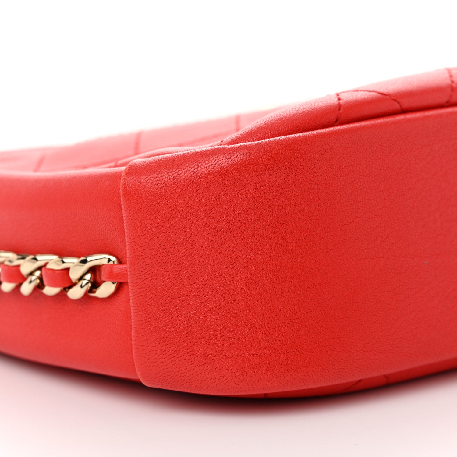 Chanel Goatskin Quilted Large Casual Trip Camera Case Bag Red 9 of 12