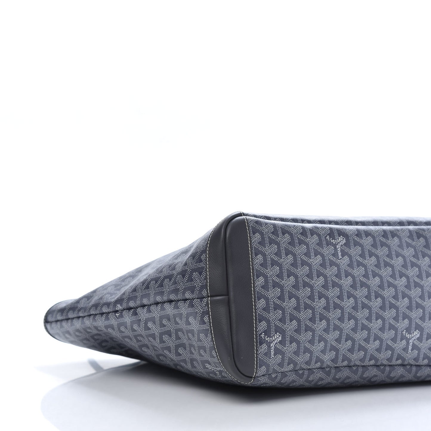 Goyardine Artois MM Grey