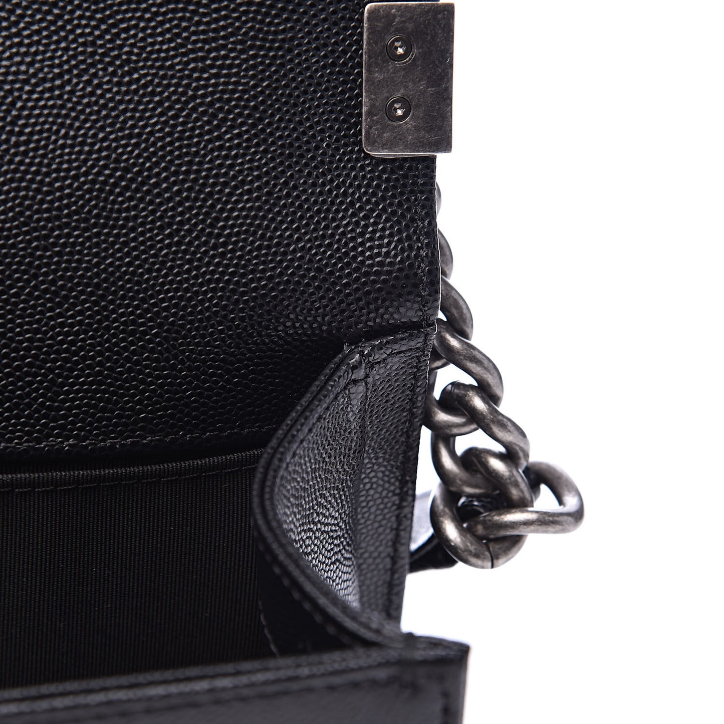Caviar Quilted Medium Boy Flap Black