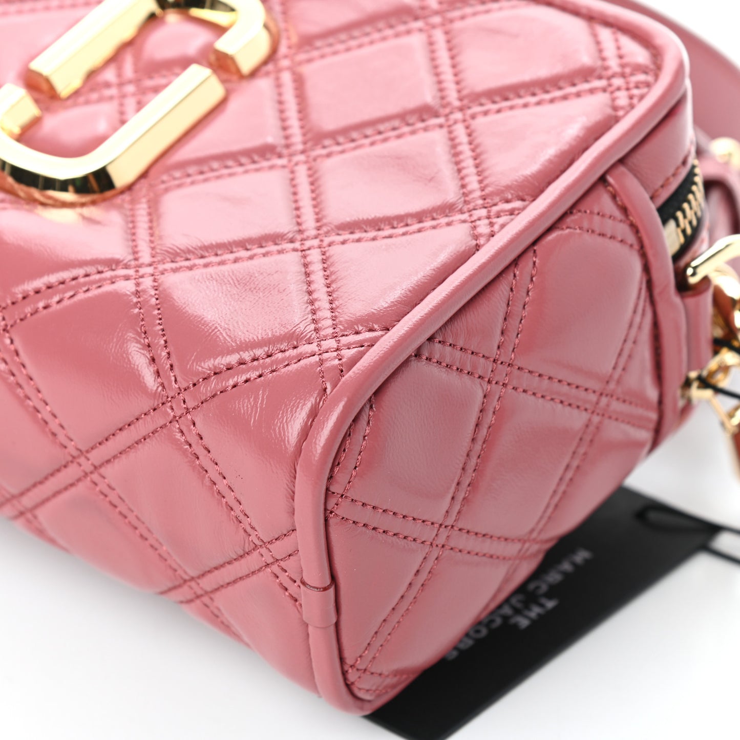 Calfskin Quilted The Softshot 21 Bag Santa Fe Red