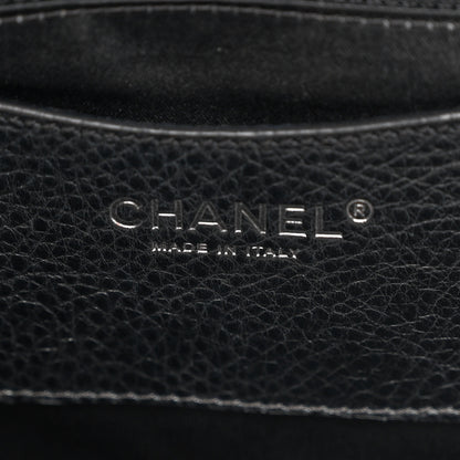 Chanel Glazed Calfskin Large On The Road Tote Black 7 of 11