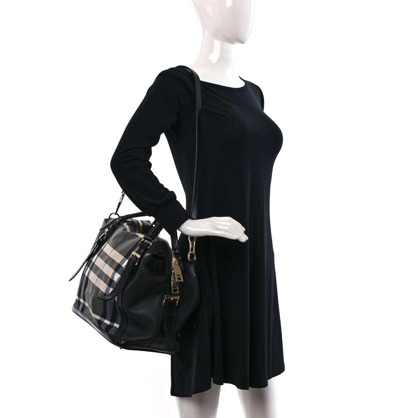 Nylon Beat Check Medium Landscape Lynher Tote Black