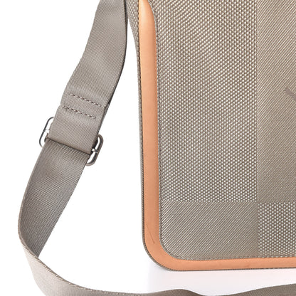 Louis Vuitton Damier Geant Messenger Bag Sable 14 of 16