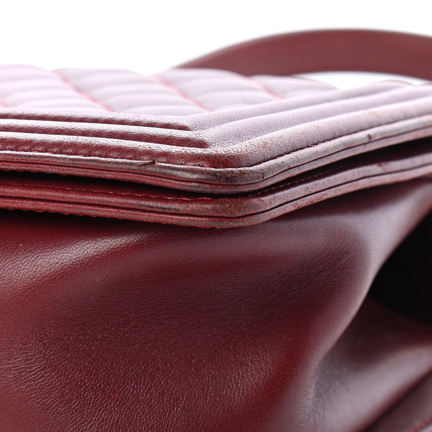 Lambskin Quilted Medium Boy Flap Burgundy