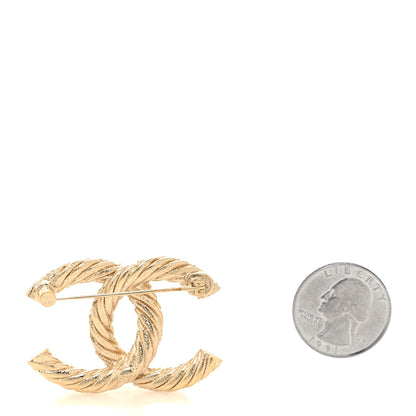 Chanel Twisted CC Brooch Light Gold 2 of 3