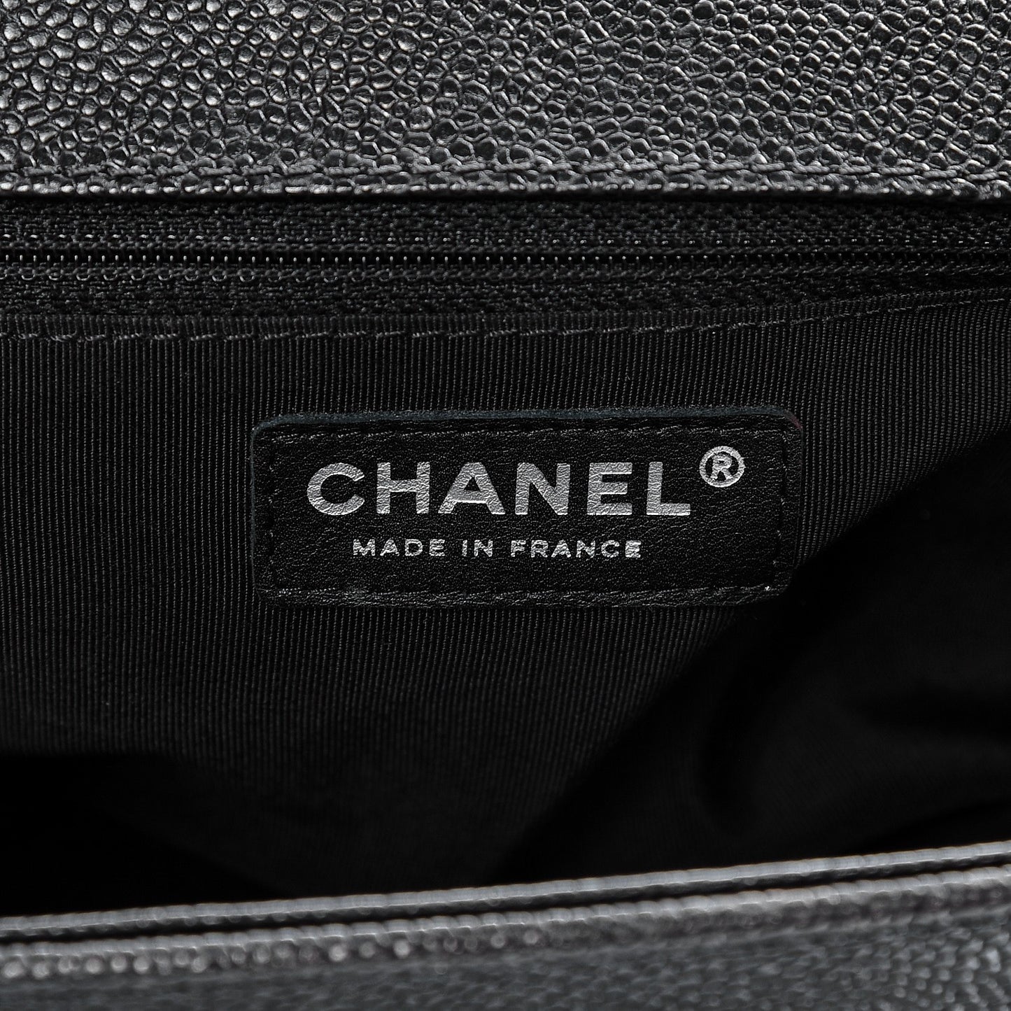 Caviar Quilted New Medium Boy Flap Black