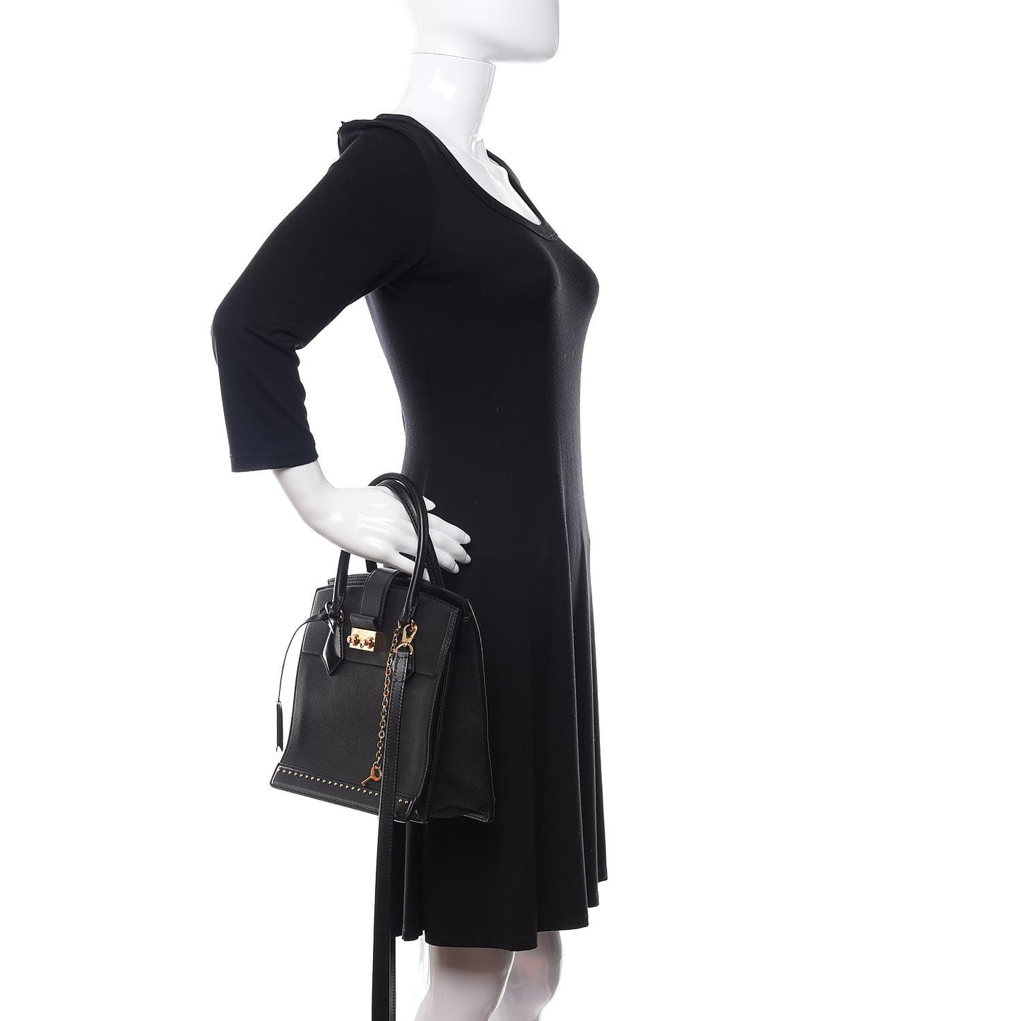 Taurillon Cour Marly PM Black