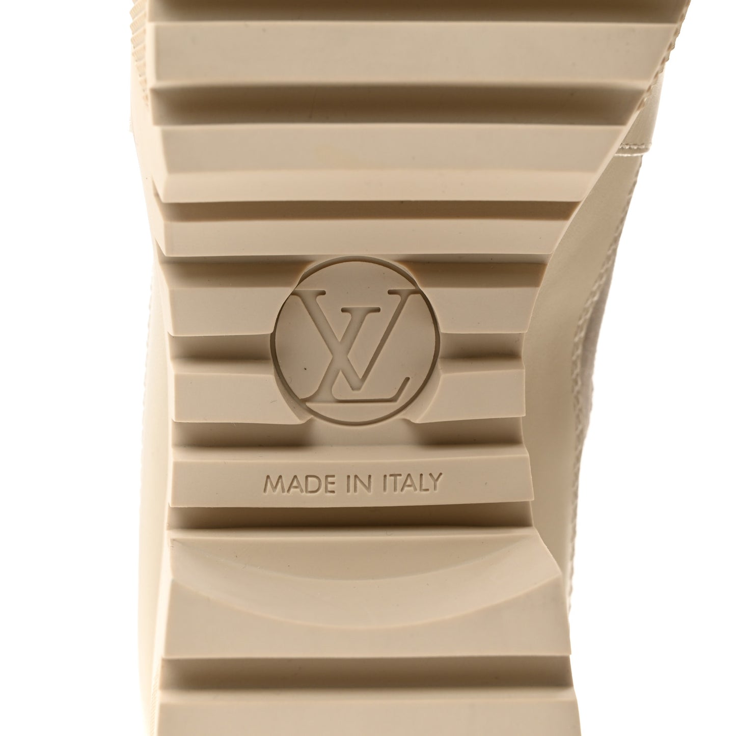 Suede Calfskin Laureate Platform Desert Boots 39 Taupe