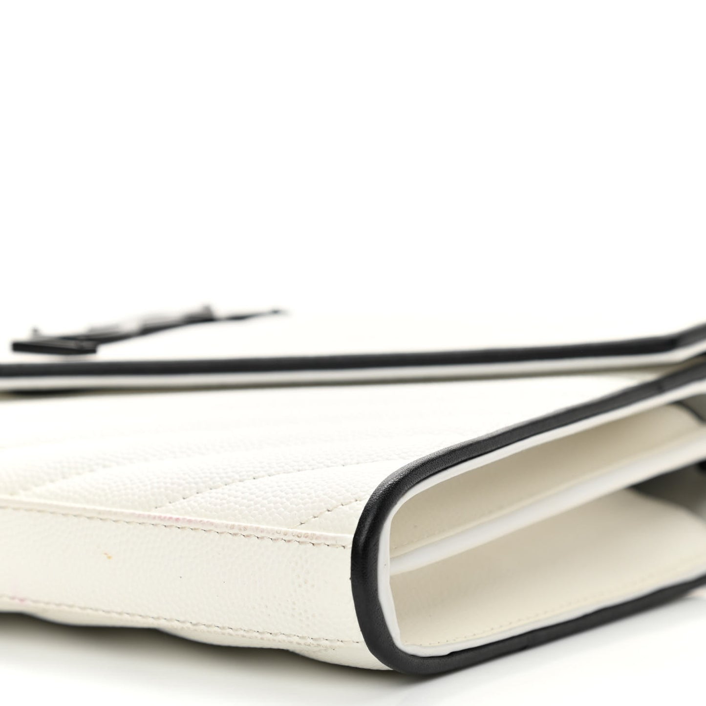 Grain De Poudre Matelasse Monogram Chain Wallet White Black
