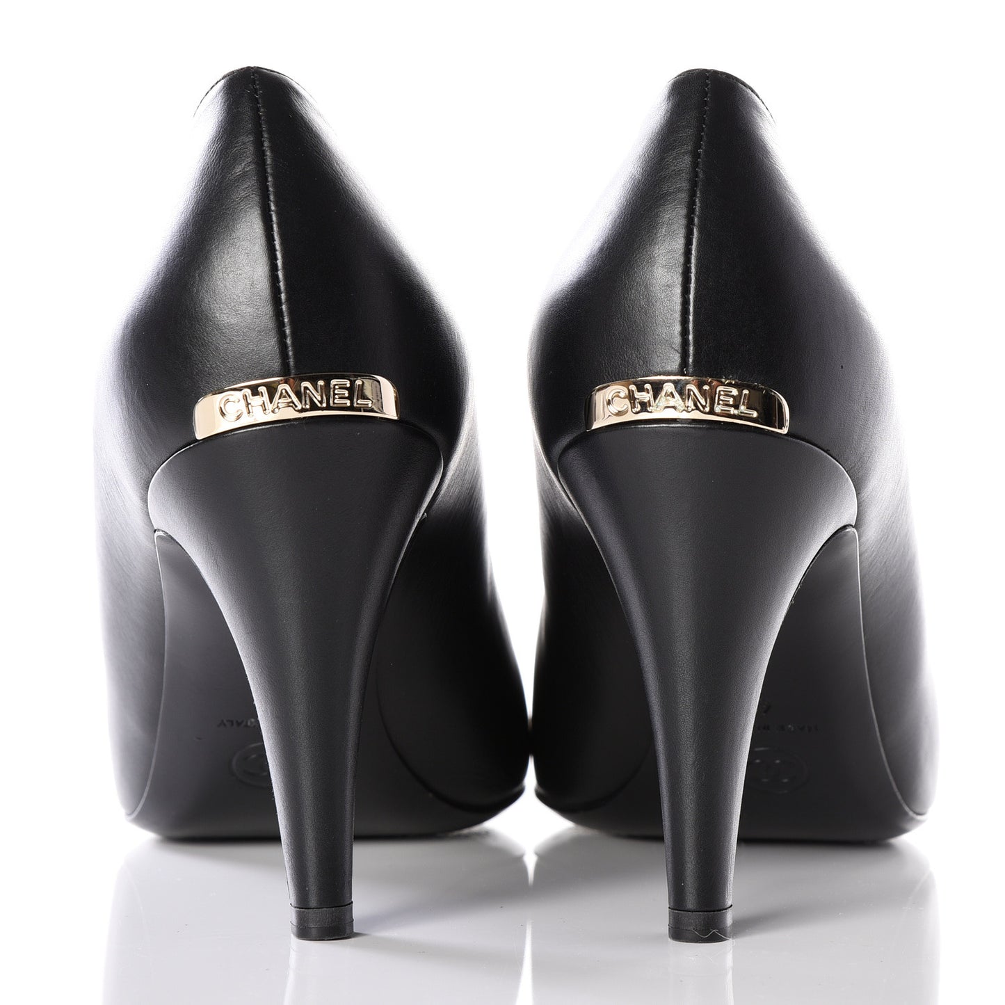 Iridescent Calfskin Grosgrain Cap Toe Pumps 41 Black