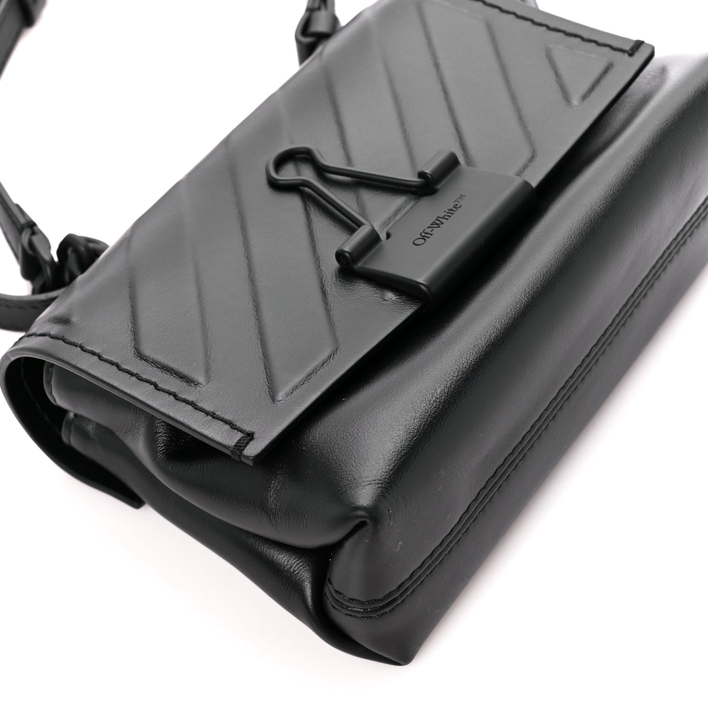 Calfskin Diag Small Binder Clip Crossbody Black