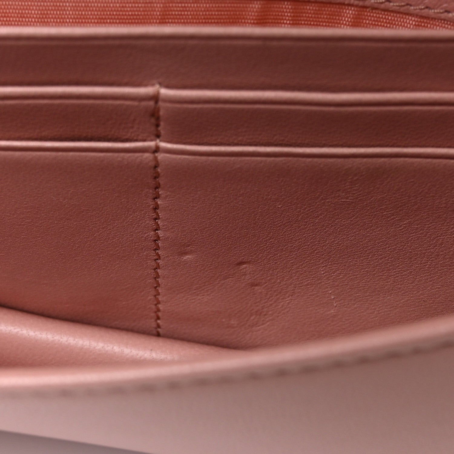 Miu Miu Nappa Matelasse Wallet On Chain Orchidea 9 of 10
