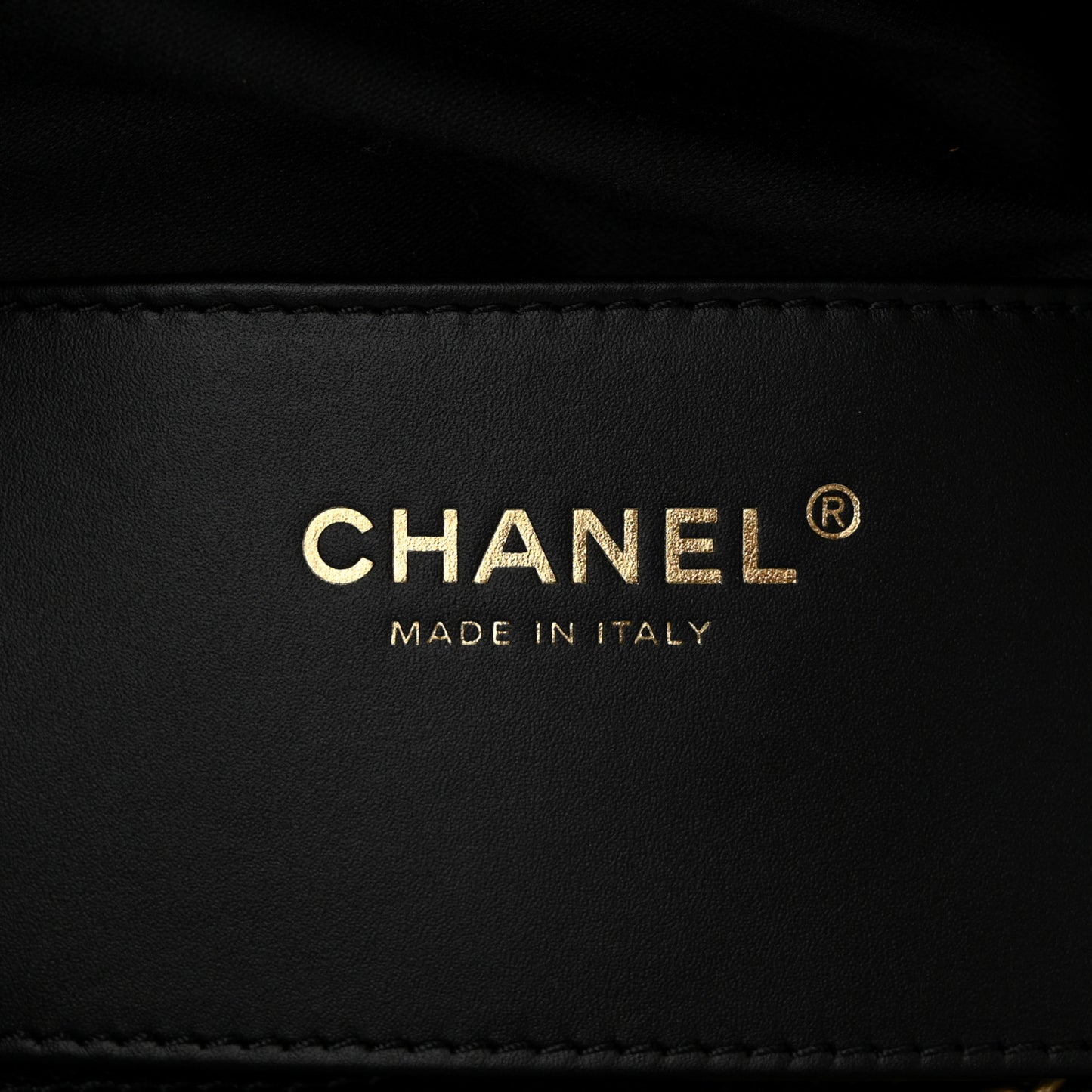 Caviar Quilted Medium Chanel 25 Handbag Black