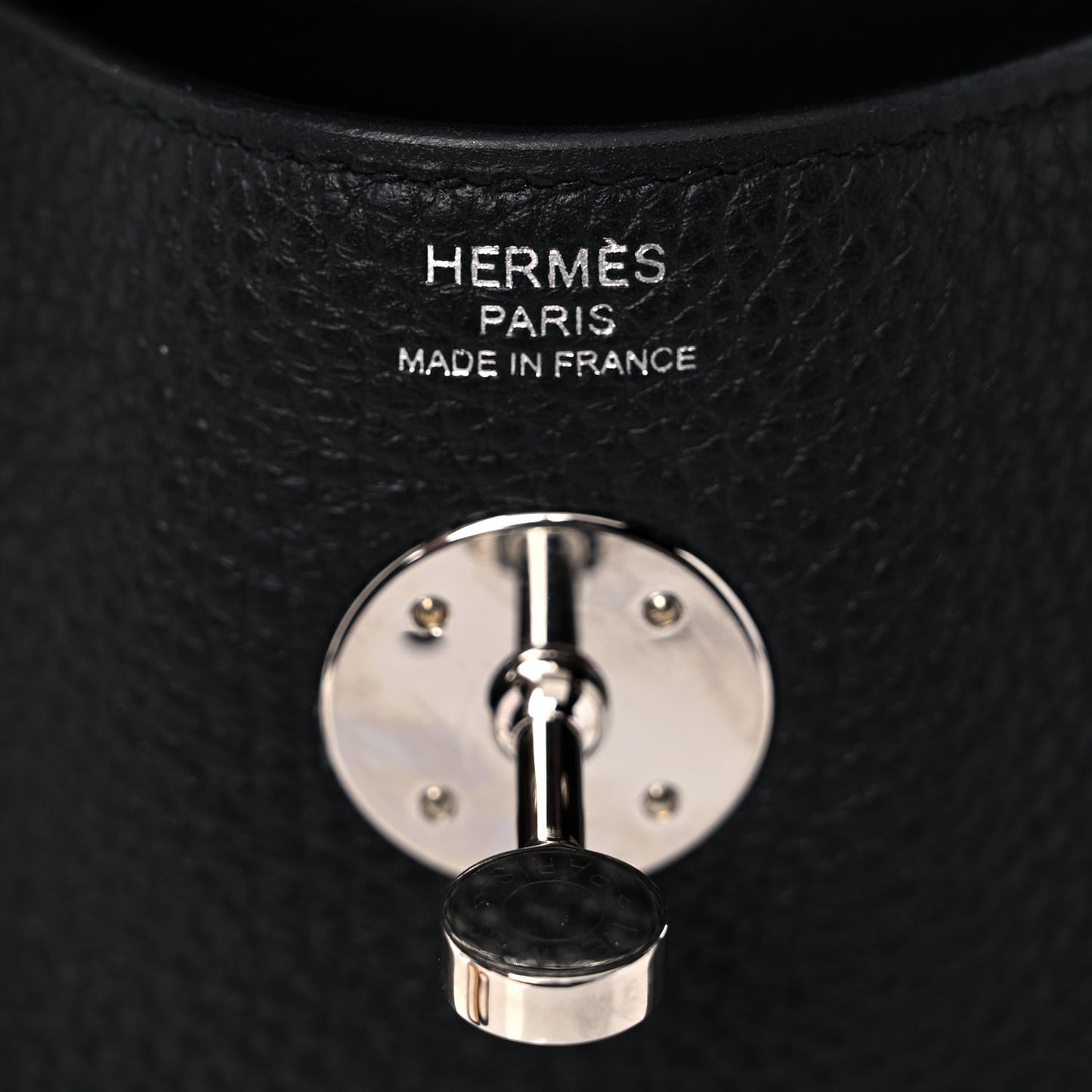 Taurillon Clemence Lindy 26 Black