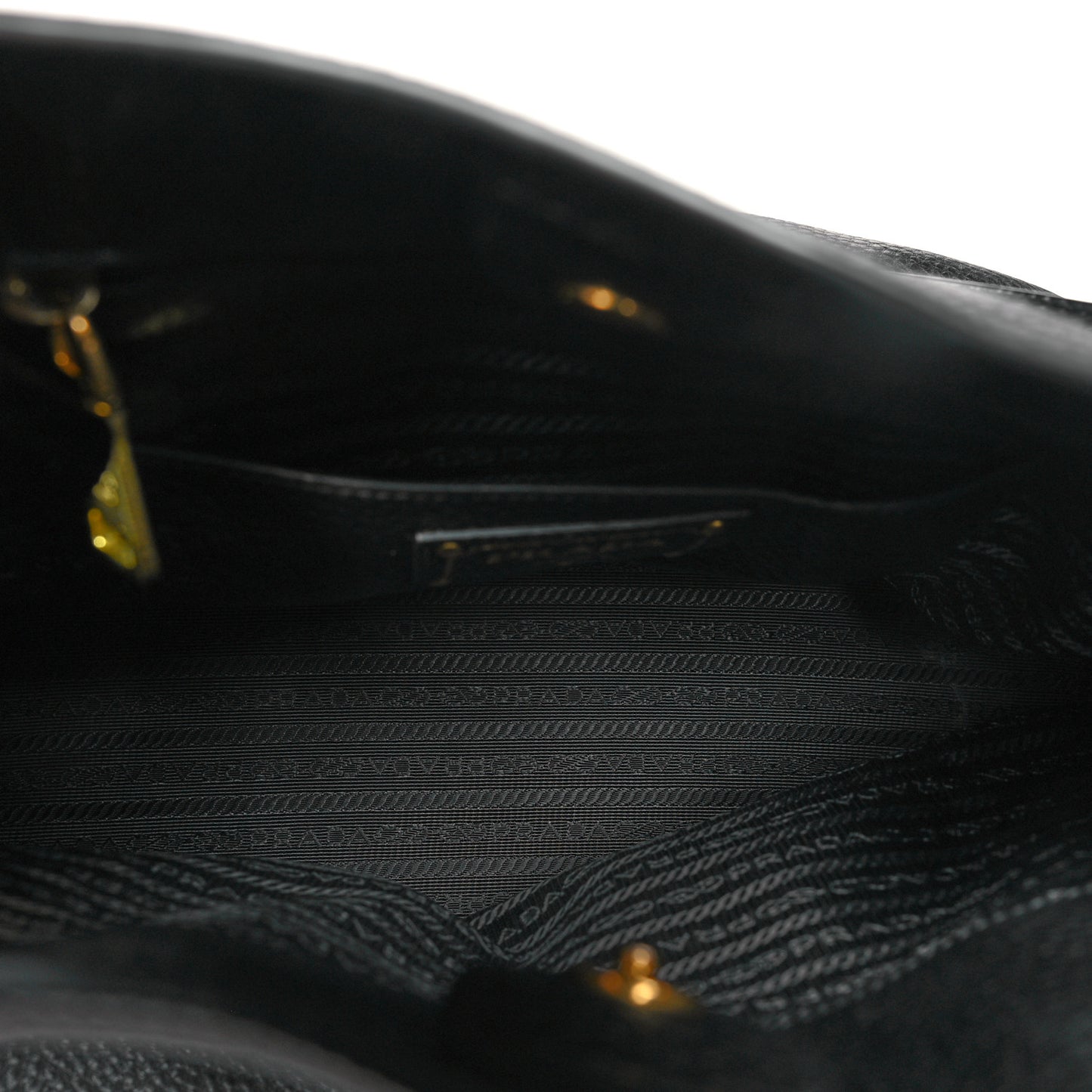 Vitello Daino Tote Black
