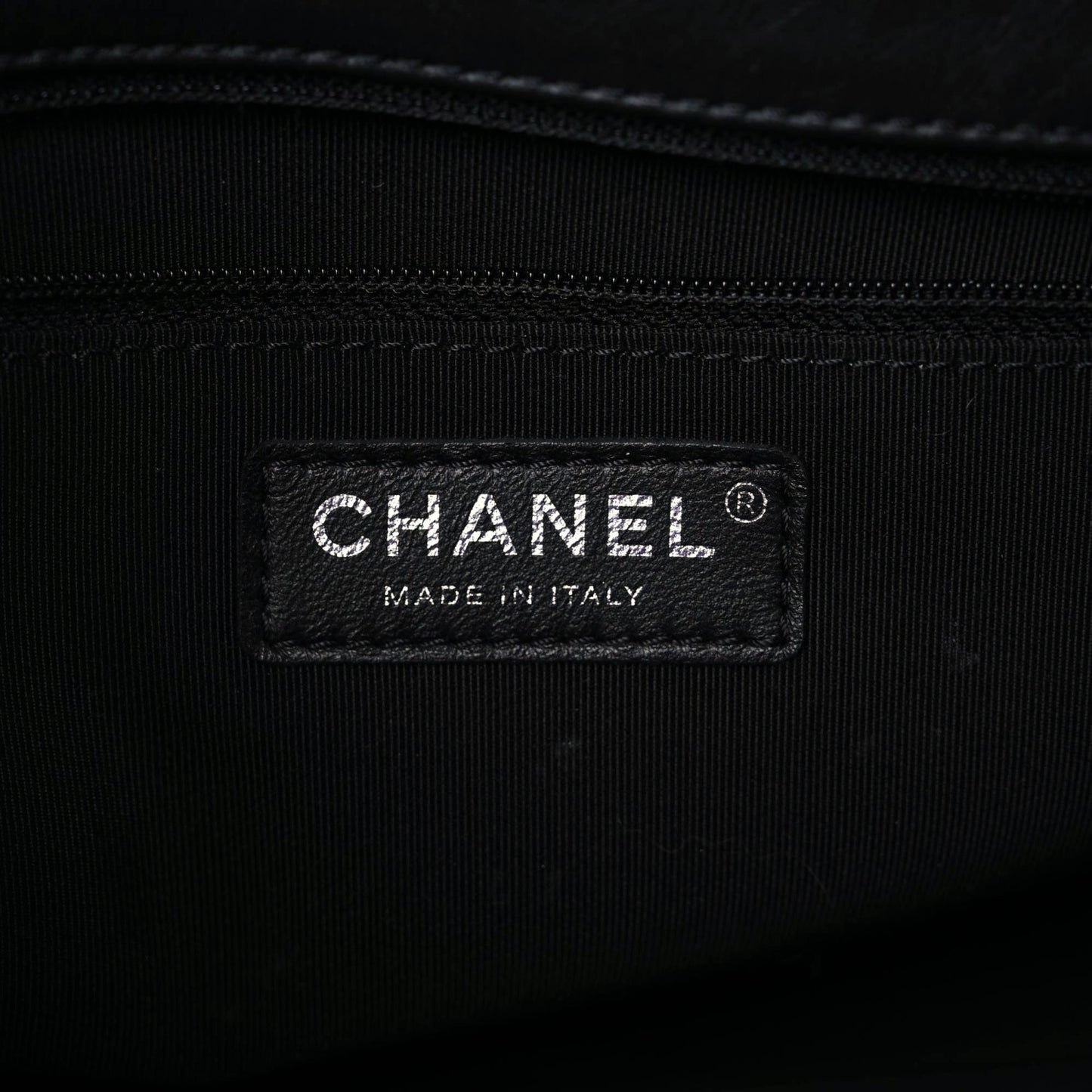 Crumpled Calfskin Quilted Large Chain All Over Flap Bag Black