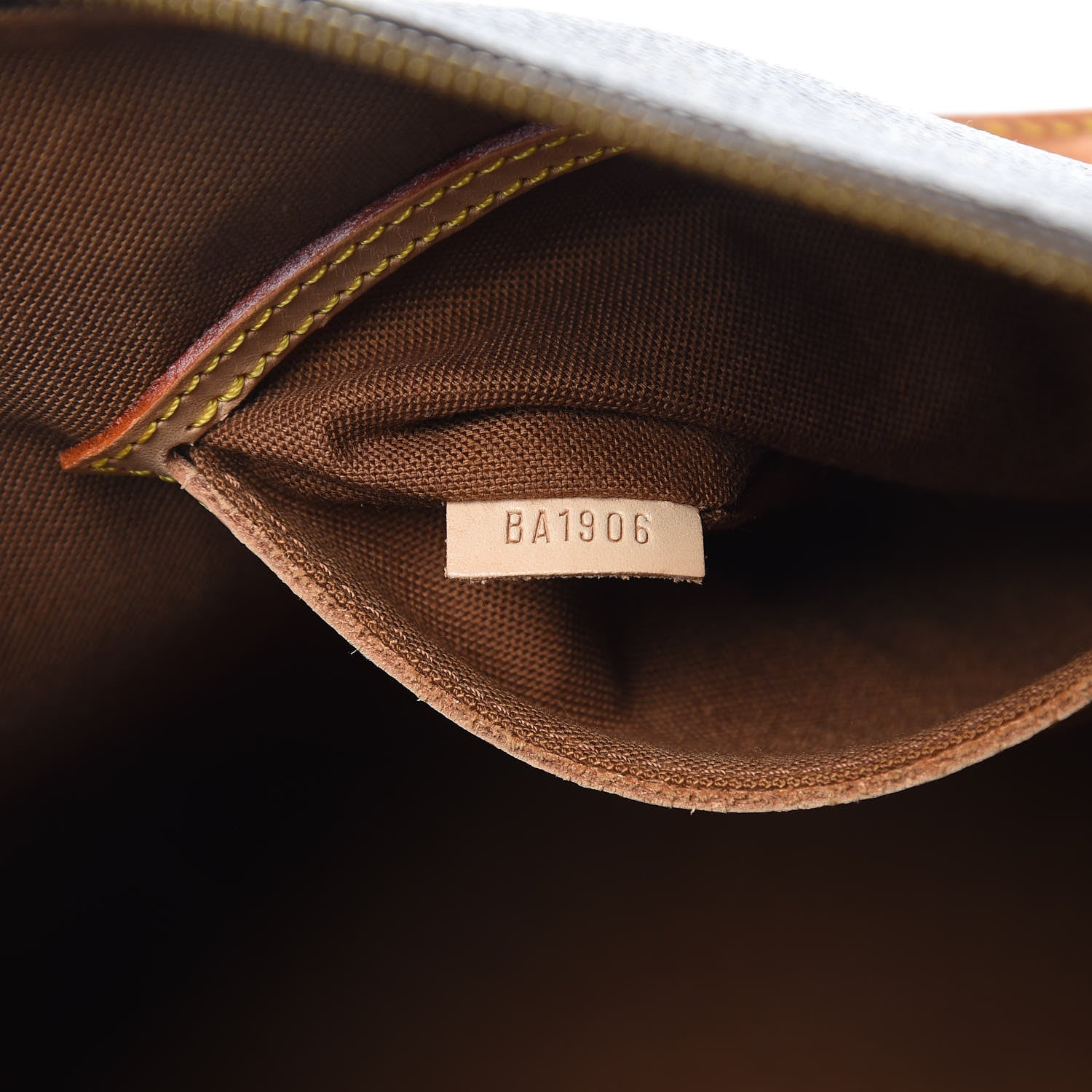 Louis Vuitton Monogram Alma PM 6 of 16