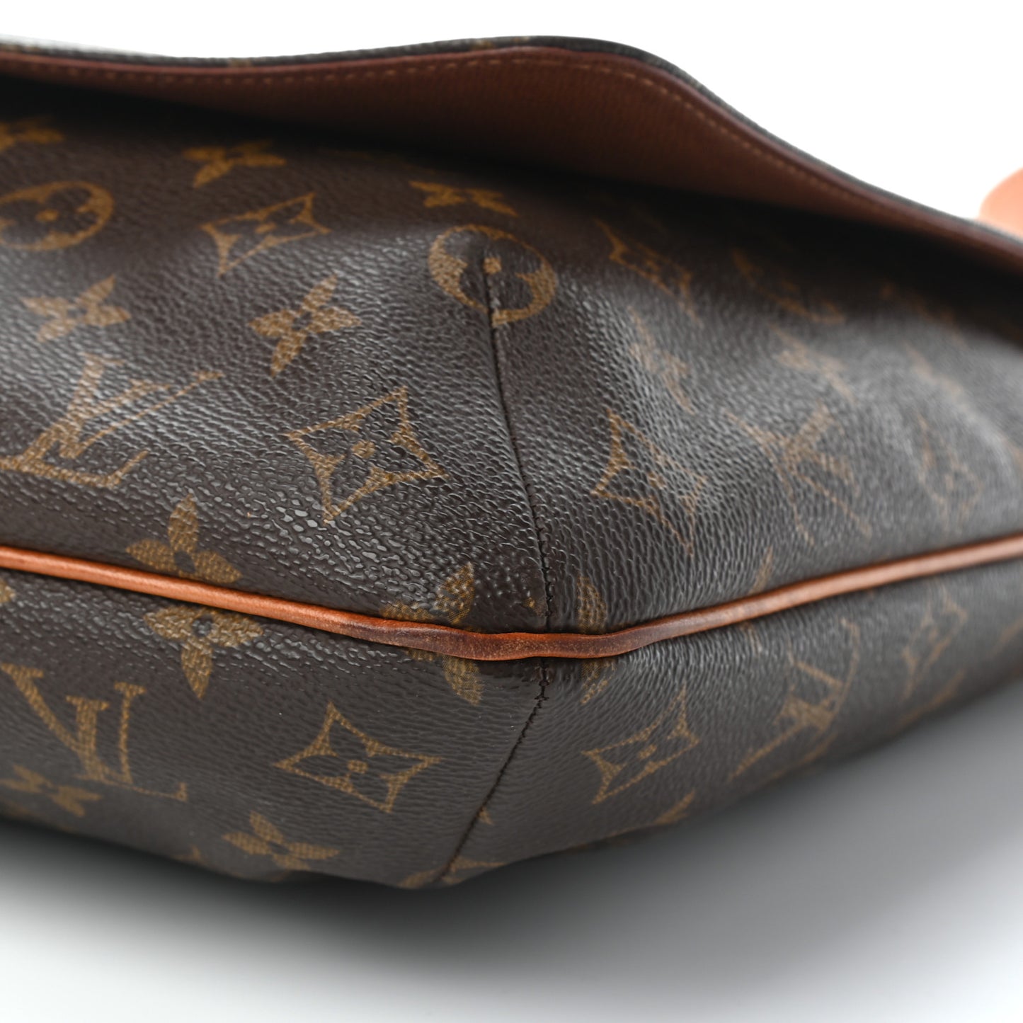 Monogram Musette GM