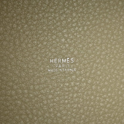 Hermes Taurillon Clemence Bi-Color Picotin 18 PM Sauge Craie 6 of 11