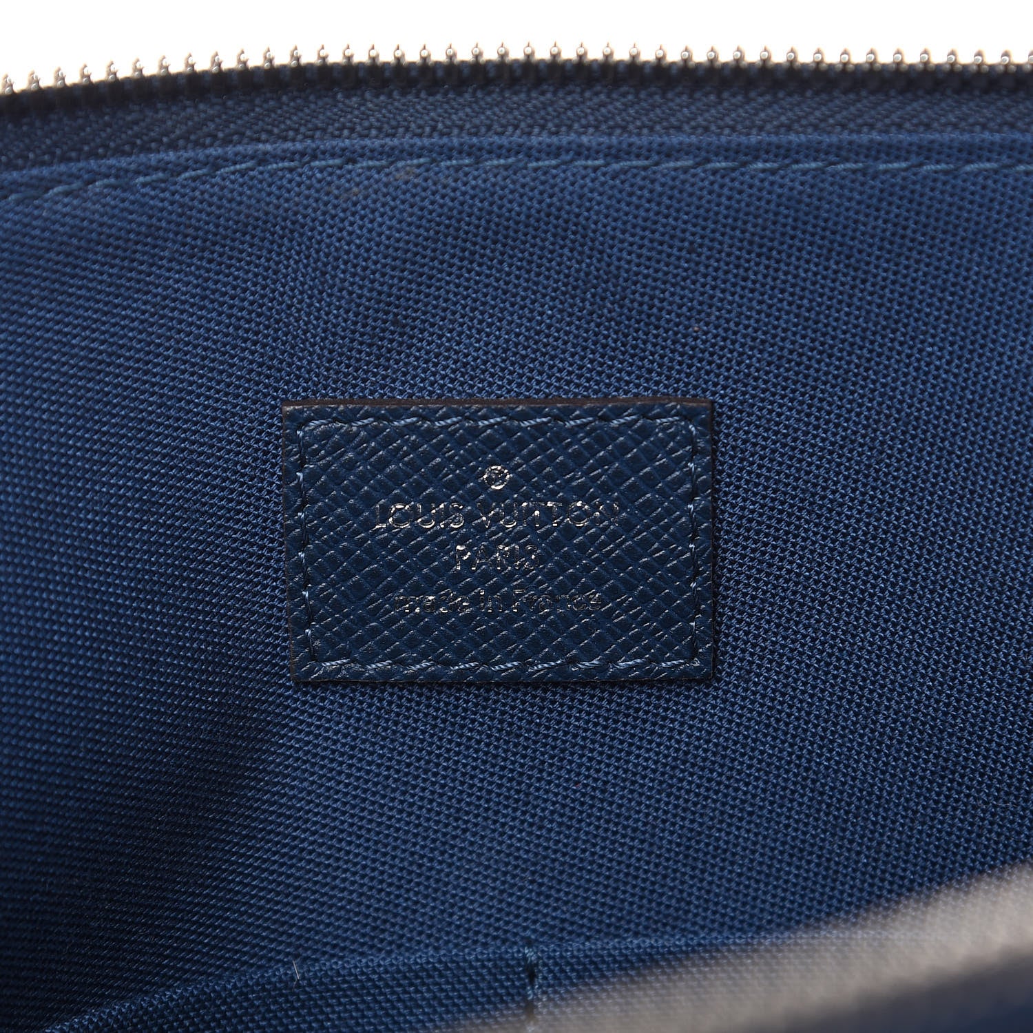 Louis Vuitton Taiga Grigori PM Messenger Ocean 6 of 9