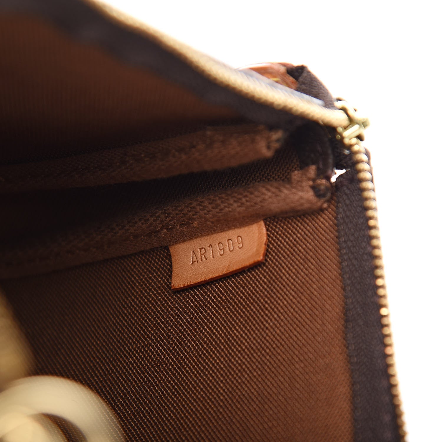 Louis Vuitton Monogram Pochette Accessories 7 of 10