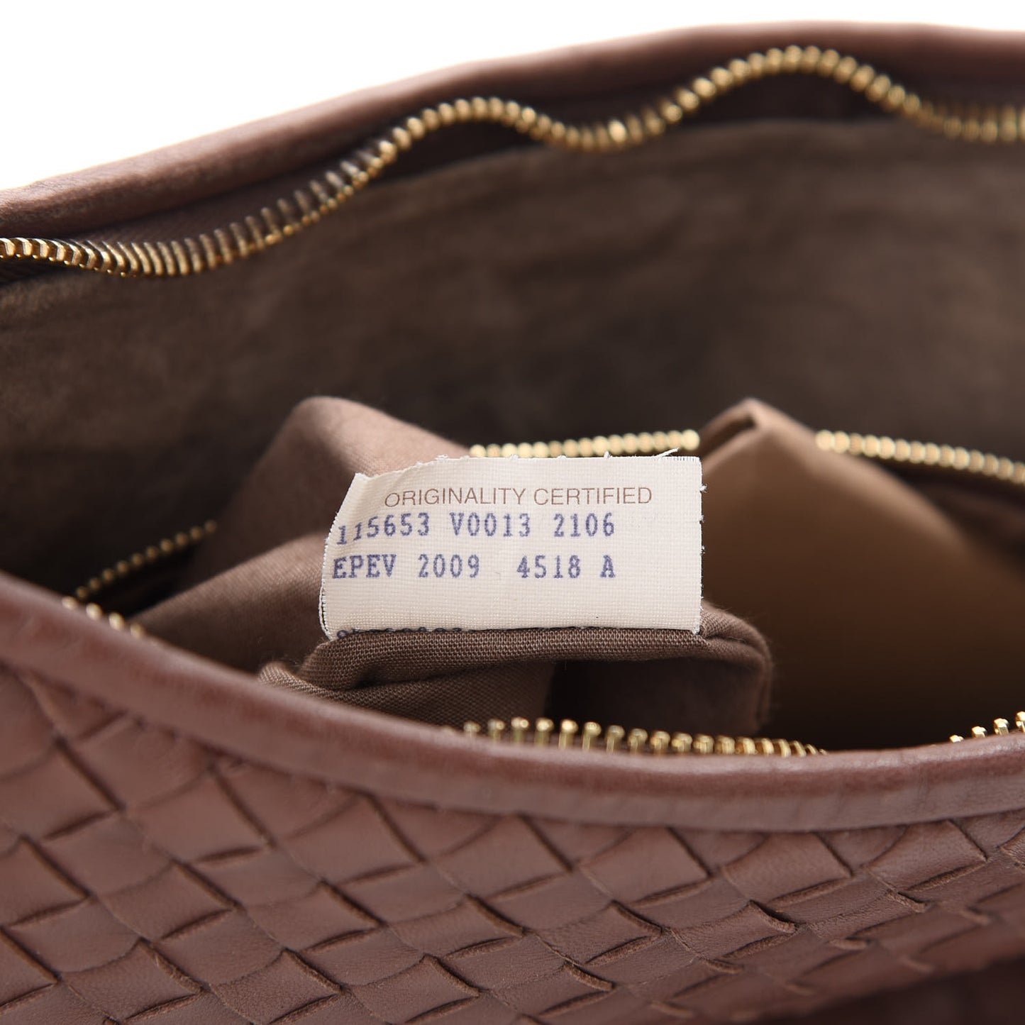 Nappa Intrecciato Medium Veneta Hobo Chene