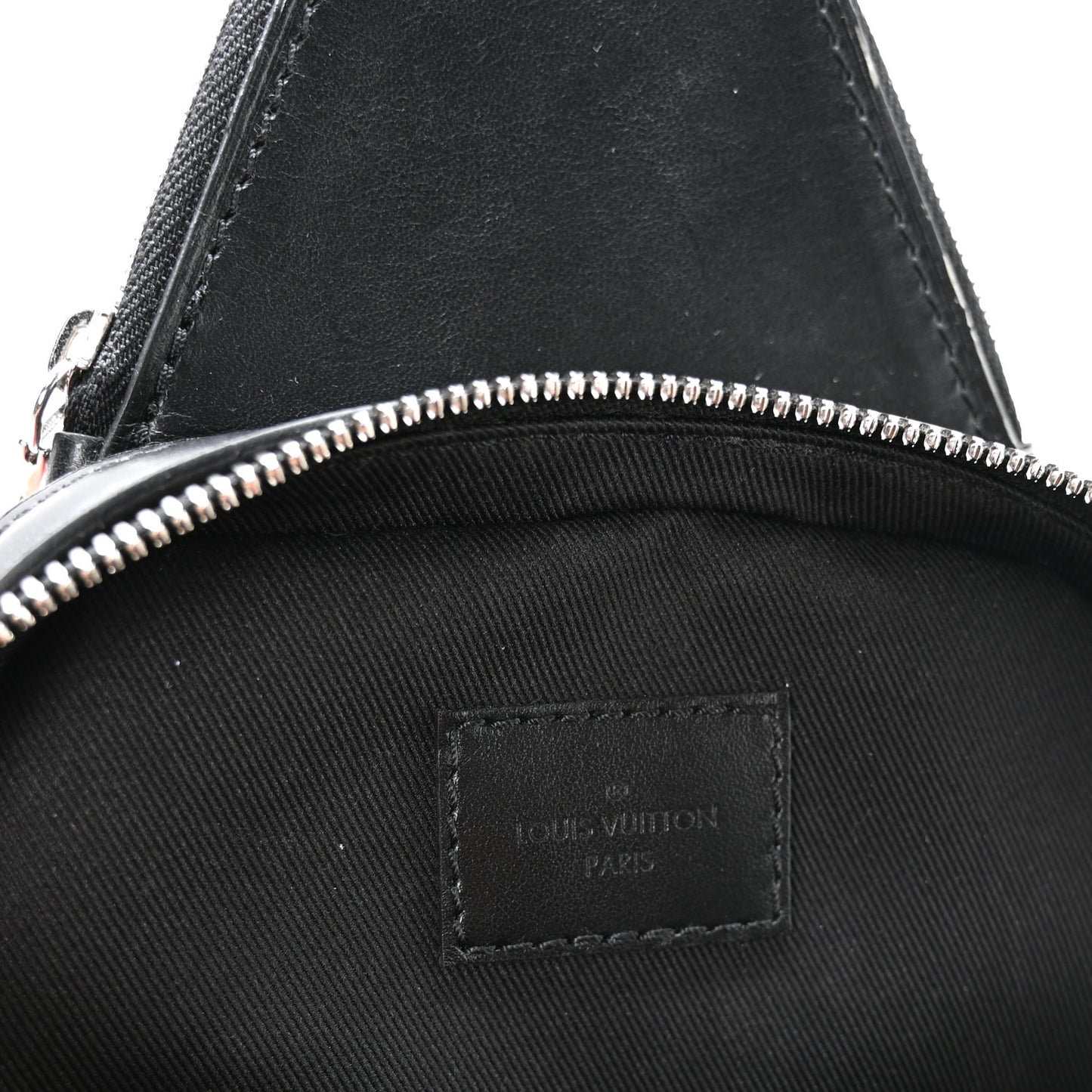 Monogram Eclipse Avenue Slingbag PM