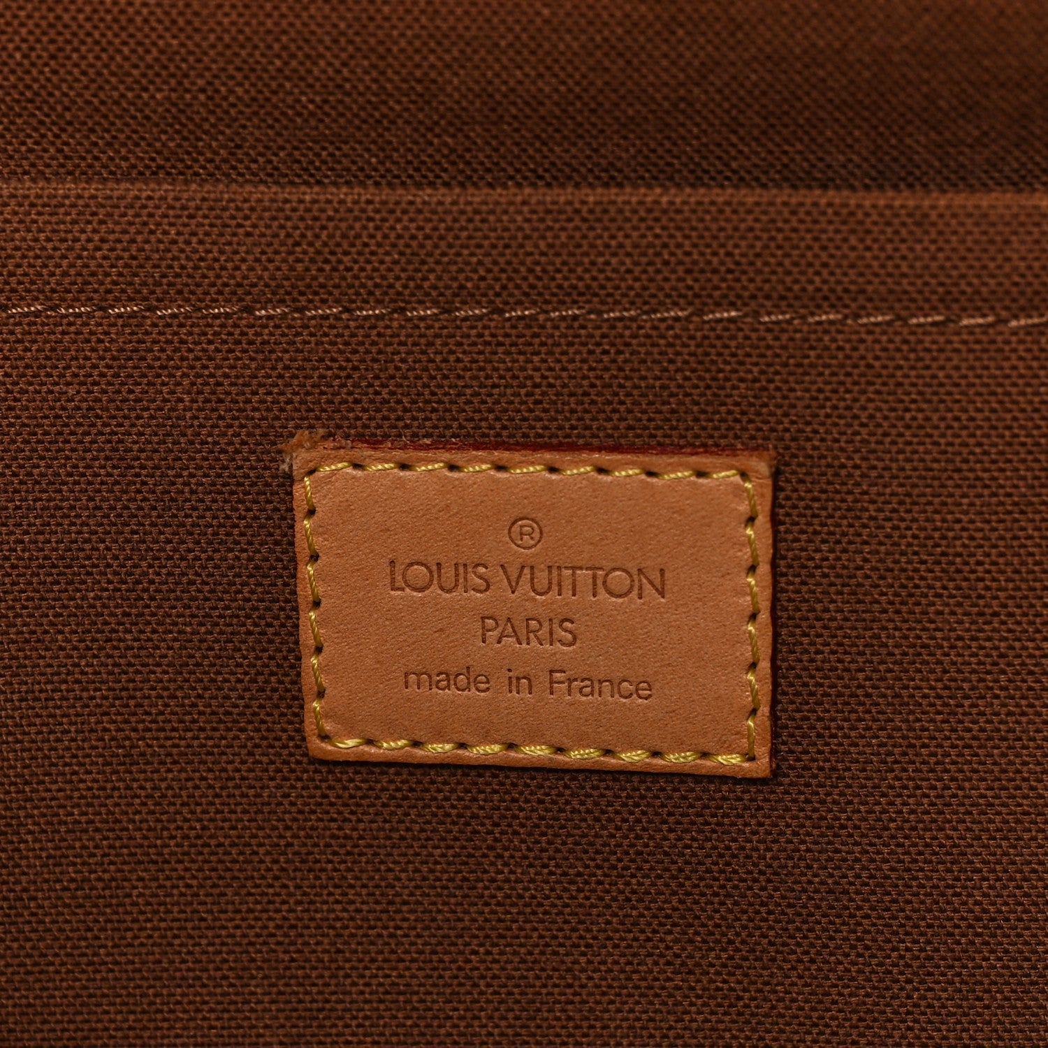 Louis Vuitton Monogram Riveting 6 of 10