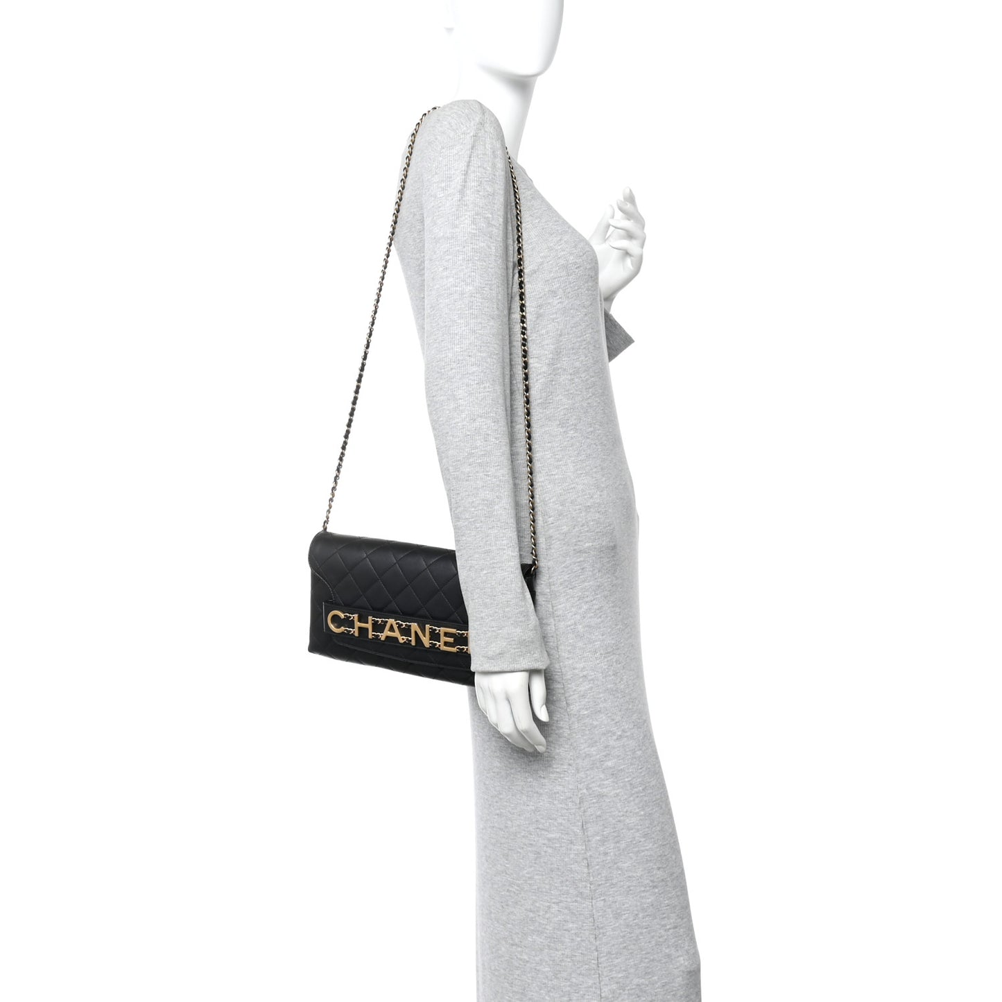 Calfskin Quilted Enchained Clutch Black